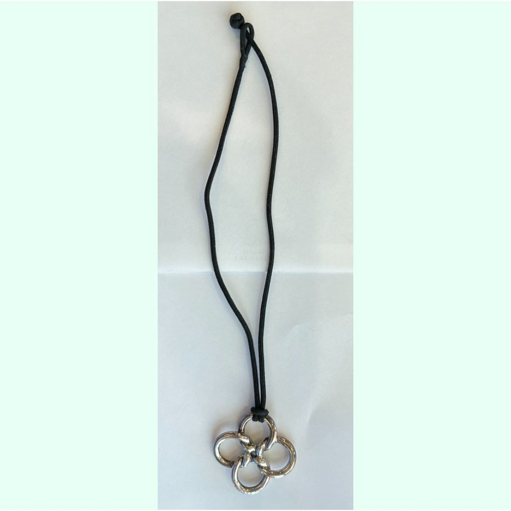 Tiffany & Co Elsa Peretti Sterling Silver Quadrifoglio Necklace